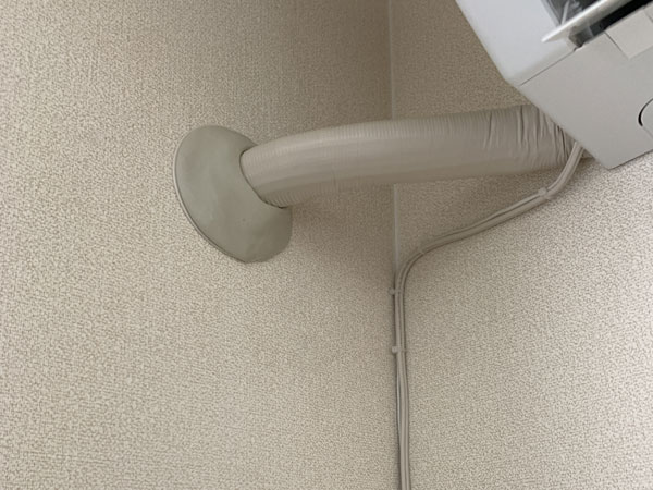 テープなどの巻き直しも行います